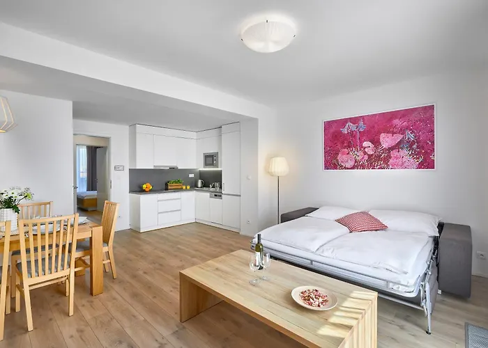 Downtown Suites Belohorska