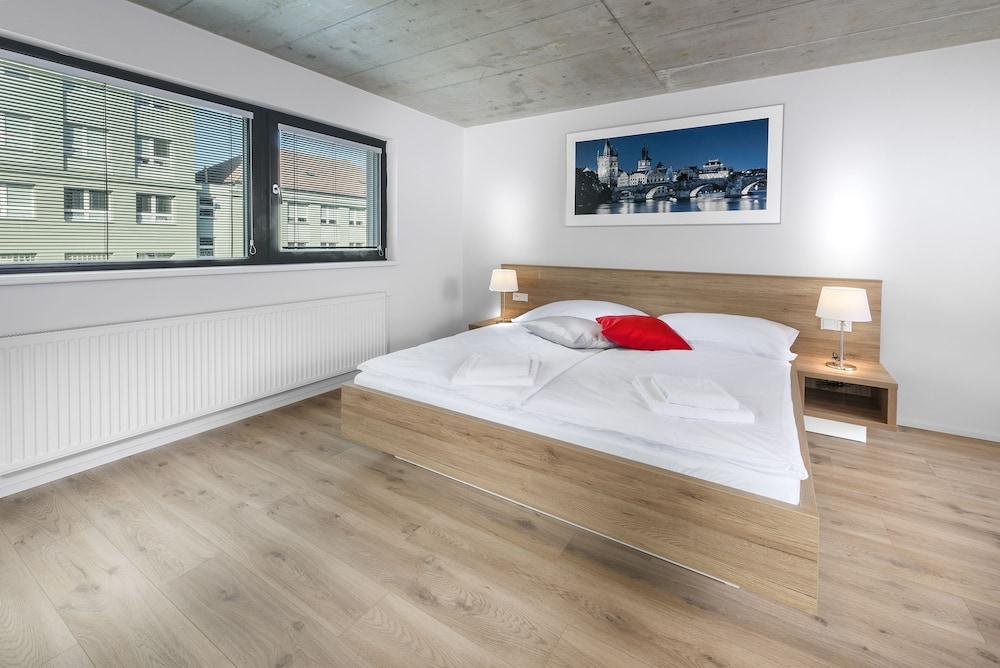 Apartment Downtown Belohorska Prague