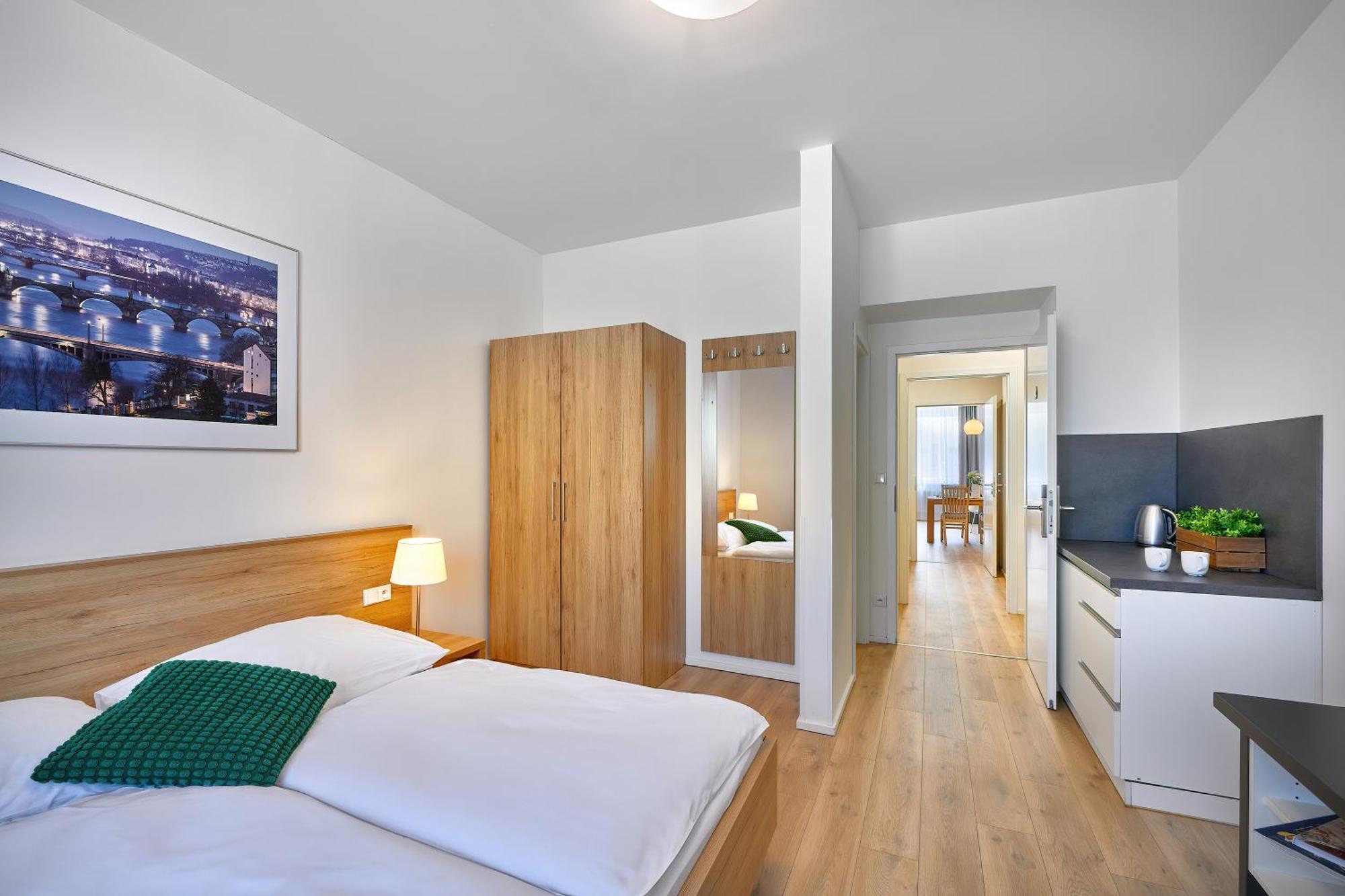Downtown Belohorska Apartment Prague