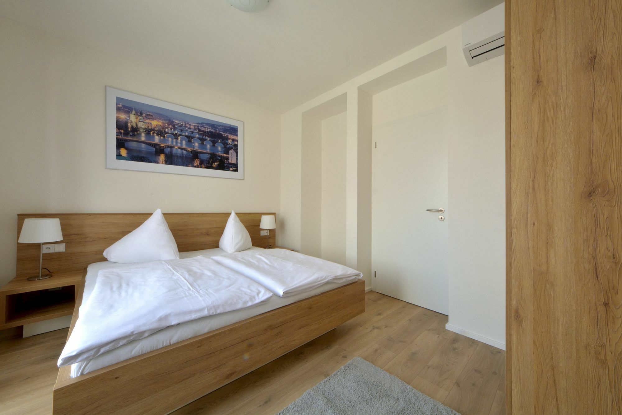 Apartment Downtown Belohorska Prague