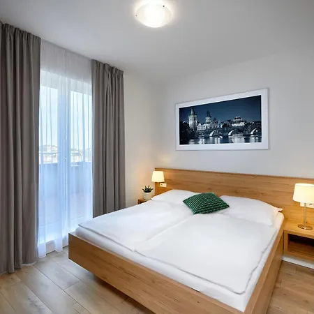 Downtown Suites Belohorska Prag Exterior foto
