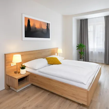 Downtown Suites Belohorska Prag Exterior foto